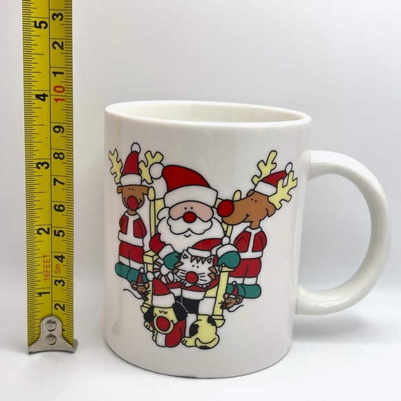 Santa Claus and Reindeer Sanyei Ceramic Coffee Mug - Picture 4 of 4